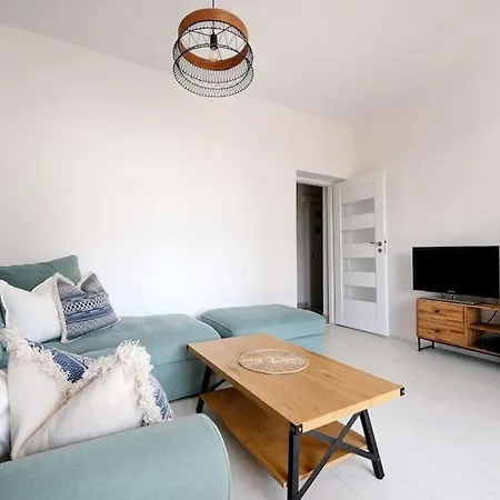 Apartment Saska Kepa -ul. Francuska 2' Min