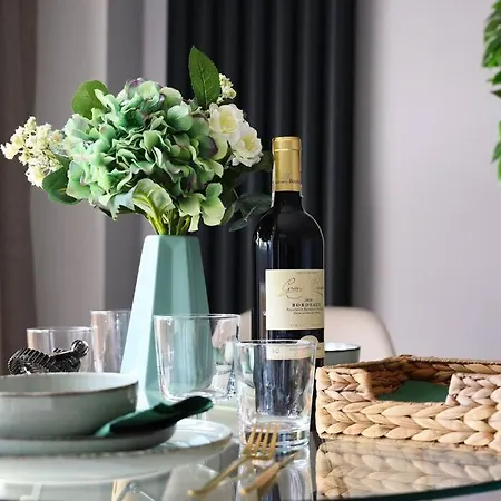 公寓 Saska Kepa -ul. Francuska 2' Min 华沙