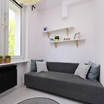 Saska Kepa -ul. Francuska 2' Min Apartman